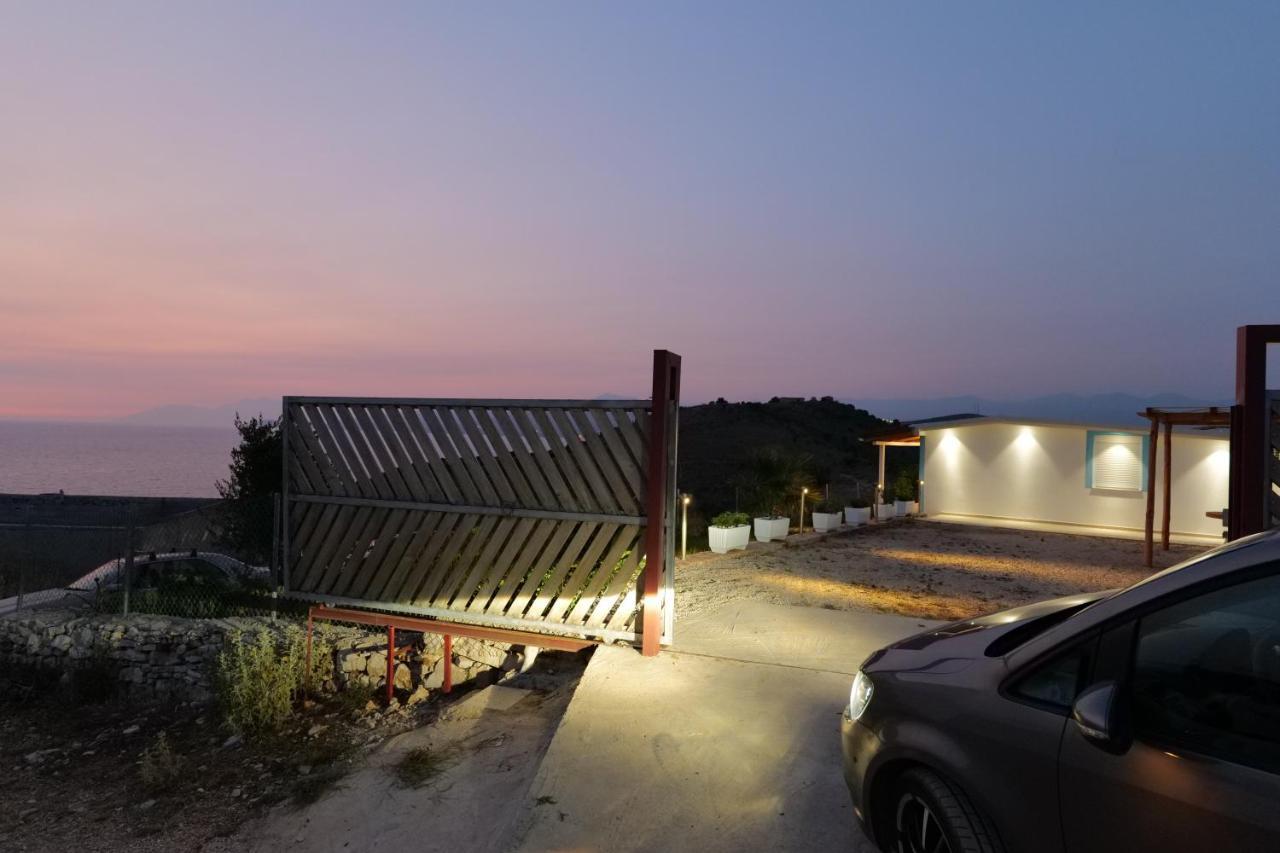 Twins Villa Sarande Exterior photo